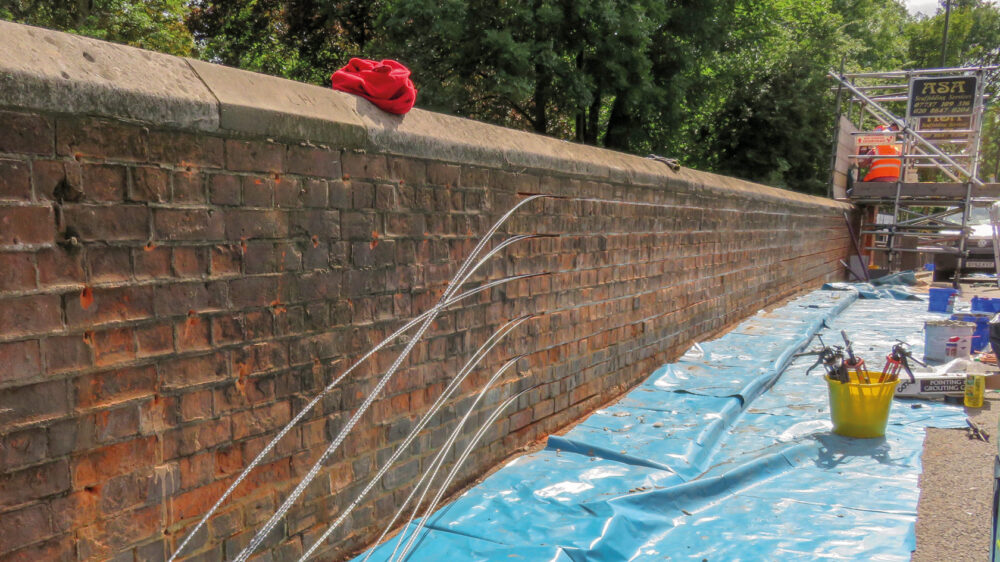 Helibar installation using the PARS System for parapet repair by Goldhawk
