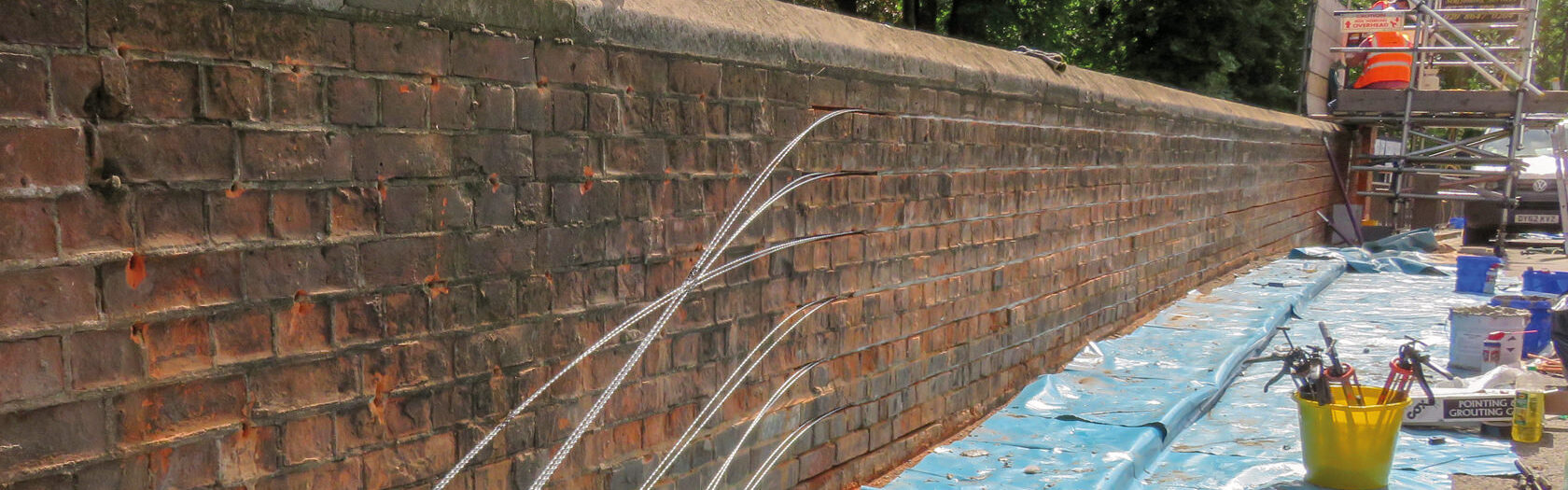 Helibar installation using the PARS System for parapet repair by Goldhawk