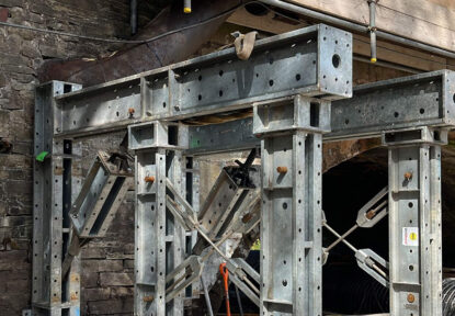 Bridge strengthening in Cheshire United Kingdom, by STRESS’ Goldhawk Bridge Division using the MARS system
