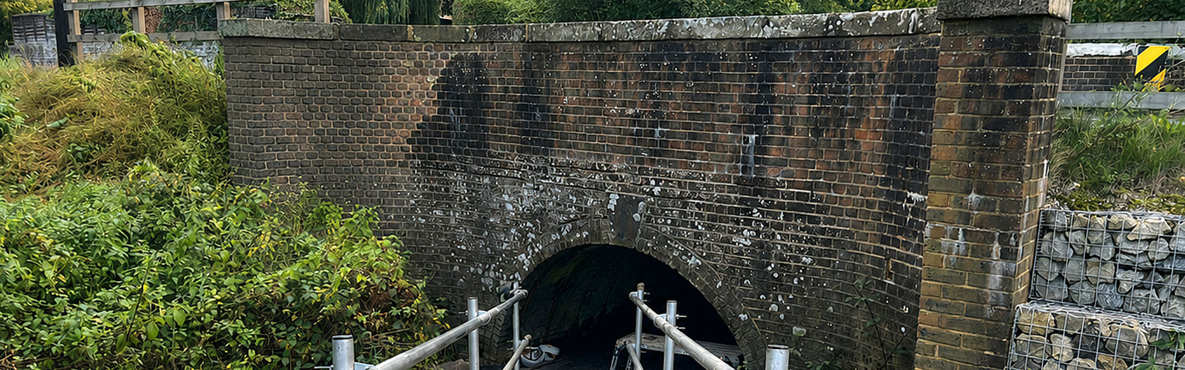 Jacks Bridge in Surrey – bridge strike damage repair
